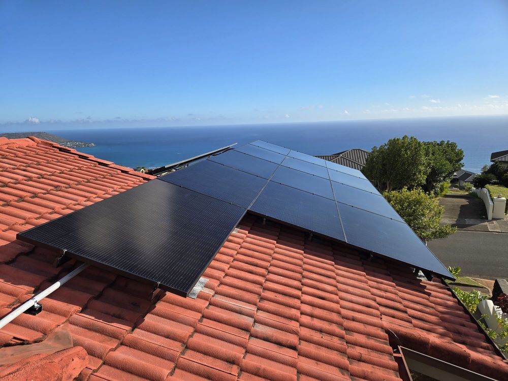 (13)of 31panel(Southwest array)on (Roma)monier tile(HawaiiLoa Ridge,Oahu)Dec21,2024