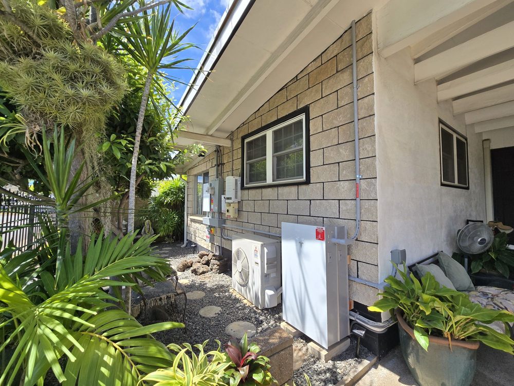 HaruEnergy electrical installation(FosterVillage,Oahu)Sep27,2025