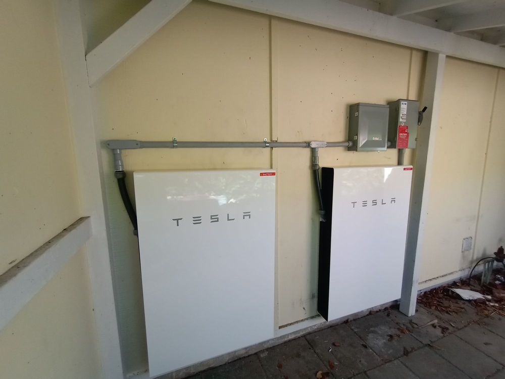 Tesla battery backup system(Kailua,Oahu)Oct26,2024